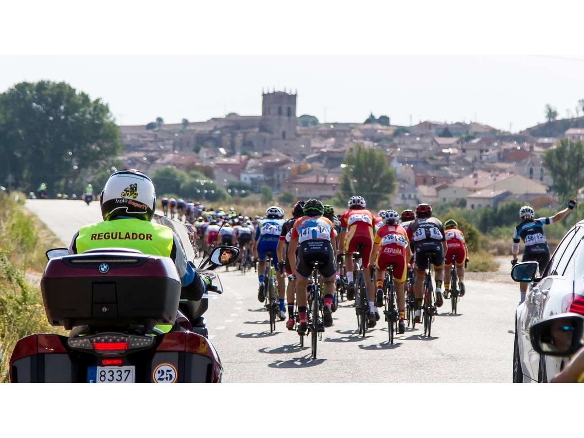 Vuelve la Vuelta Ciclista Junior a la Ribera del Duero - Imagen 3